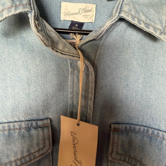 Universal Thread Light Blue Denim Button-Up Shirt - Picture 4 of 4